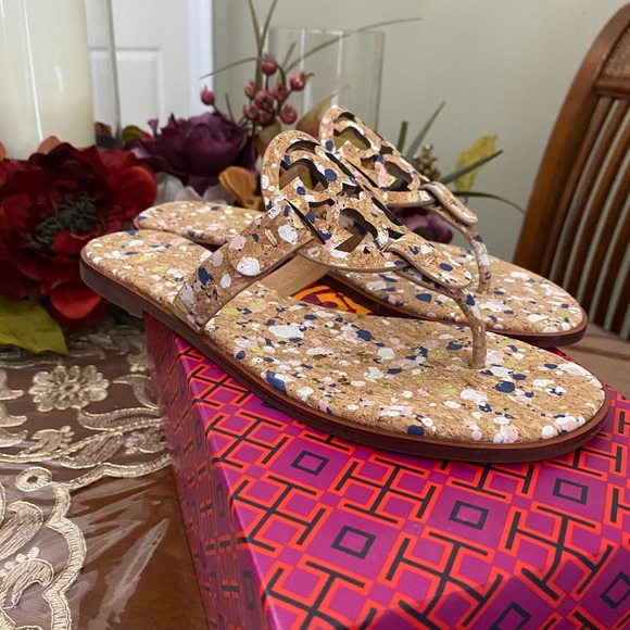 Tory Burch Miller flip flops - Picture 3 of 13